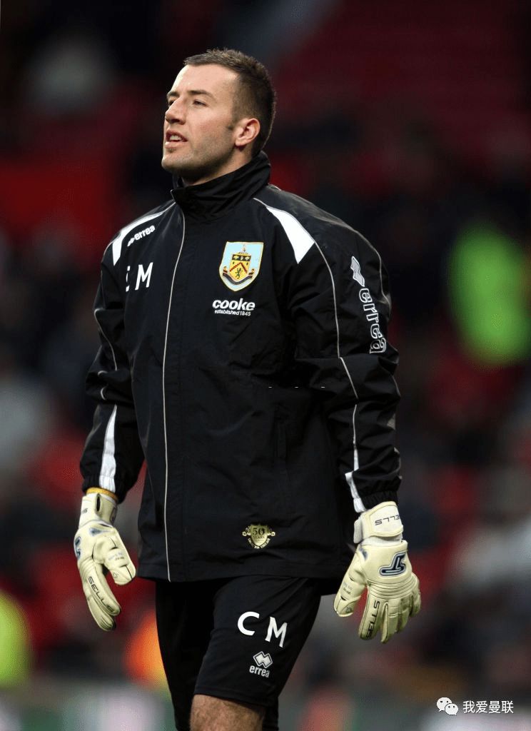 爱游戏体育入口 -今夜体能课后，曼联官宣签约备战法国杯，气氛紧张，训练强度明显提升的简单介绍