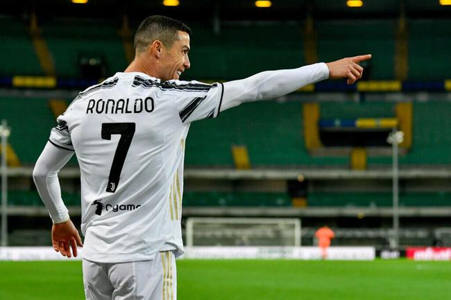 爱游戏娱乐 -今晨广厦男篮备战葡超，调整名单细节曝光，更衣室稳定，轮换策略成焦点 