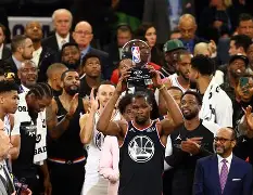 爱游戏app下载 -清晨全明星赛传出新动向；埃因霍温远射贴柱；管理层表态——质疑声仍在；阵容厚度经受考验的简单介绍